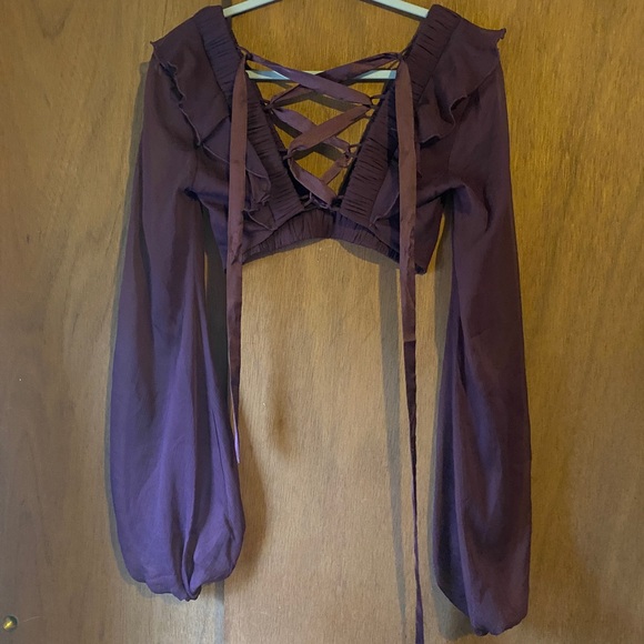NEW chiffon crop top with elastic waist and lace up back in burgundy - Picture 9 of 9